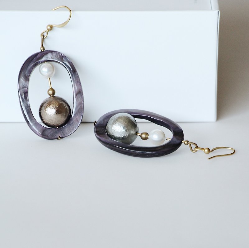 Febbi结晶珍珠贝耳环 - 耳环/耳夹 - 其他材质 多色