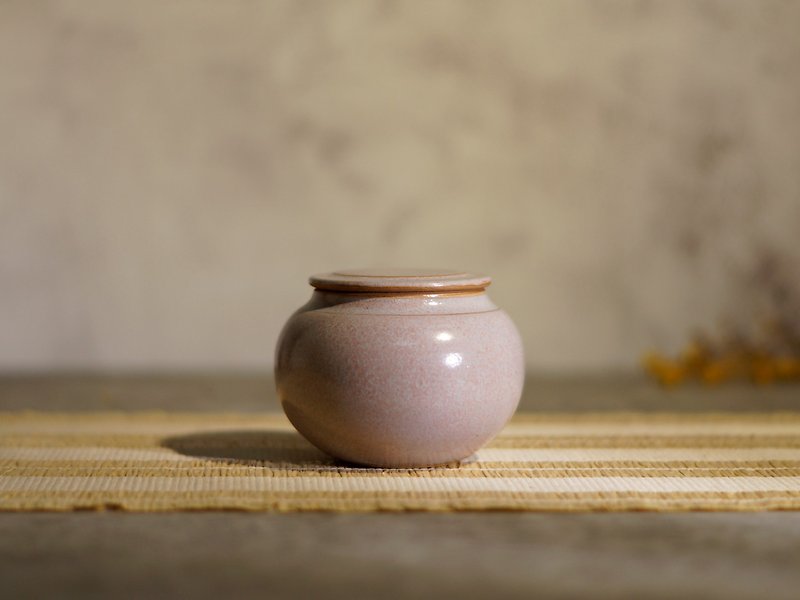 紫梅茶仓,茶叶罐-容量约140ml - 茶具/茶杯 - 陶 粉红色