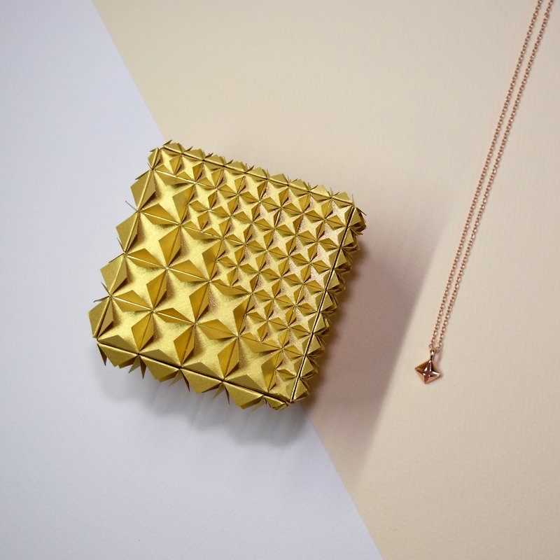 精致手工折纸艺术金色钻石首饰盒 - 其他 - 纸 金色