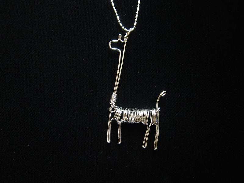 Winwing金属线编织项链-长颈鹿 - 项链 - 其他金属 