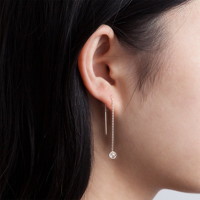 白水晶小圆片垂坠耳环 | 天然石 | 925纯银。轻珠宝。耳链 - 耳环/耳夹 - 其他金属 多色