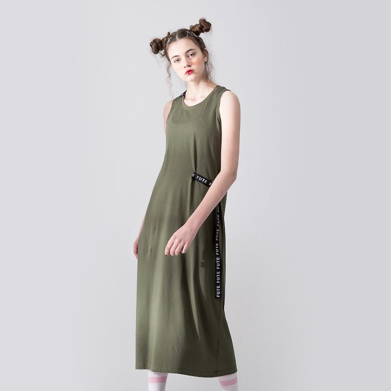 女款 调节腰绑带 圆领 无袖 长洋装 / 军绿 - 洋装/连衣裙 - 棉．麻 绿色