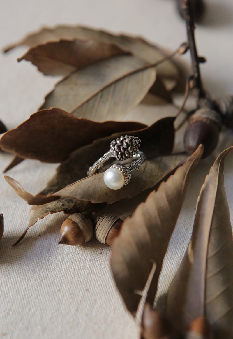 大自然礼物 纯银珍珠松果橡实戒指 - 戒指 - 其他金属 银色