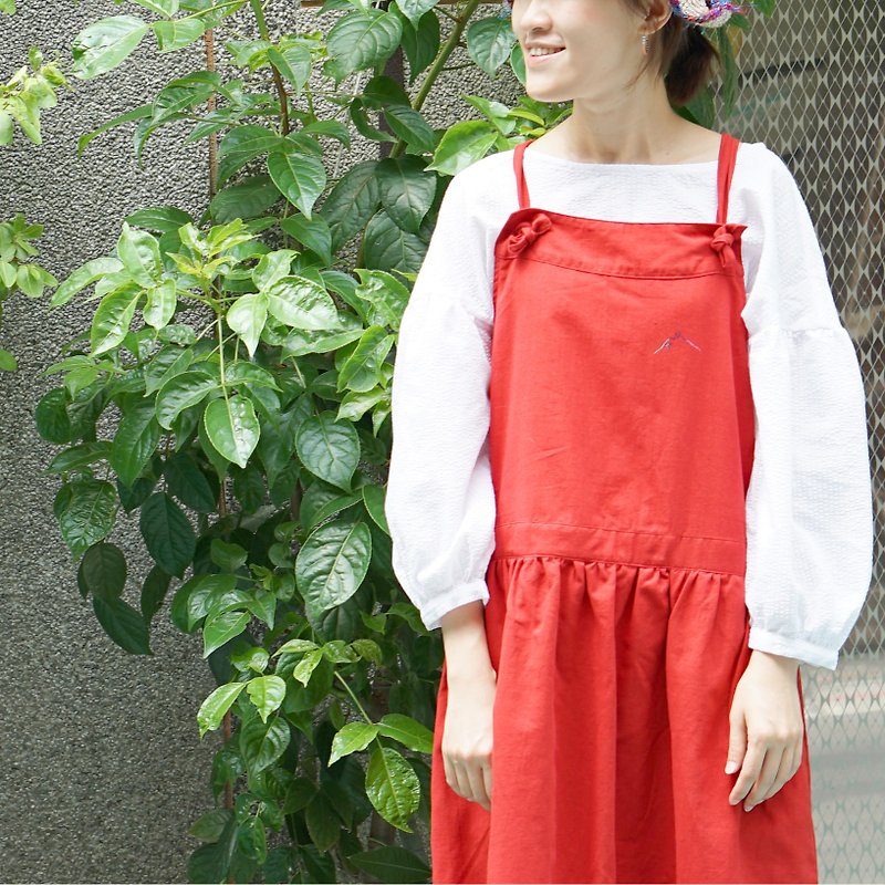 可爱红红棉麻口袋绑带洋装-小山/花树 - 洋装/连衣裙 - 棉．麻 红色