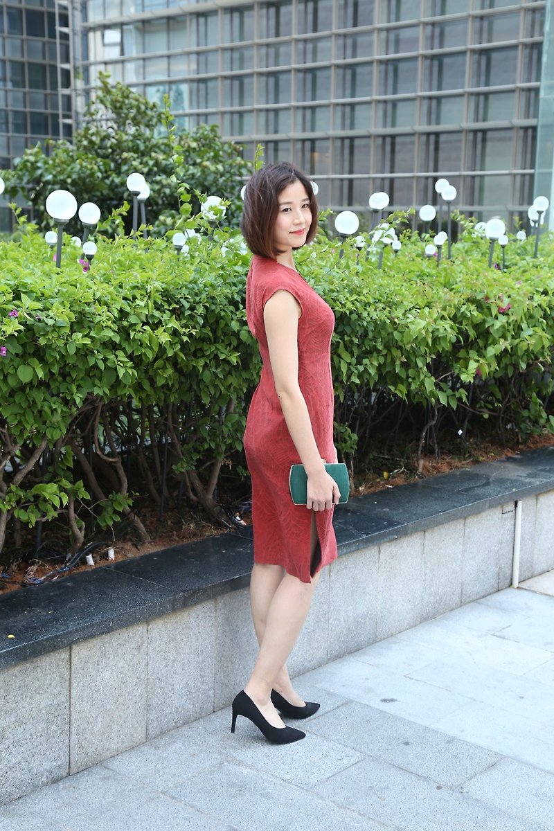 新款红色绢丝香云纱连衣裙 古典 大方 - 洋装/连衣裙 - 丝．绢 红色