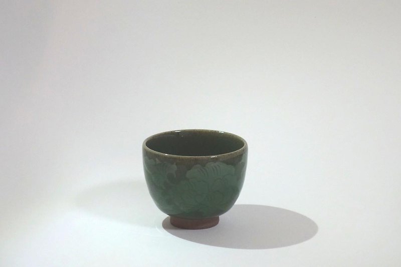 湯呑　青磁象嵌 牡丹 - 咖啡杯/马克杯 - 陶 绿色