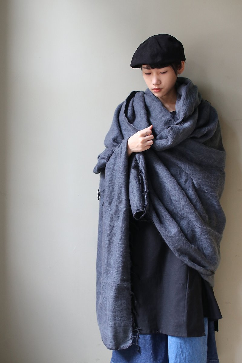 OMAKE Select 混织长披巾毛毯_灰 - 丝巾 - 棉．麻 灰色