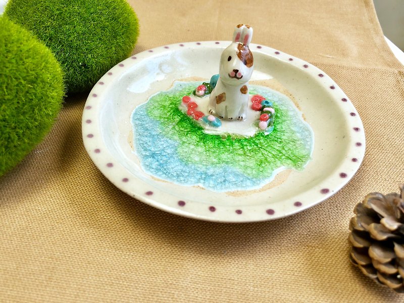 桌上风景 陶瓷小兔咪饰物碟 - 摆饰 - 陶 绿色