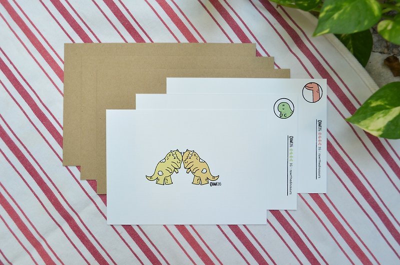 fighting cards with brown envelopes (Pack of 3) Rawr the dinosaurs - 卡片/明信片 - 纸 白色