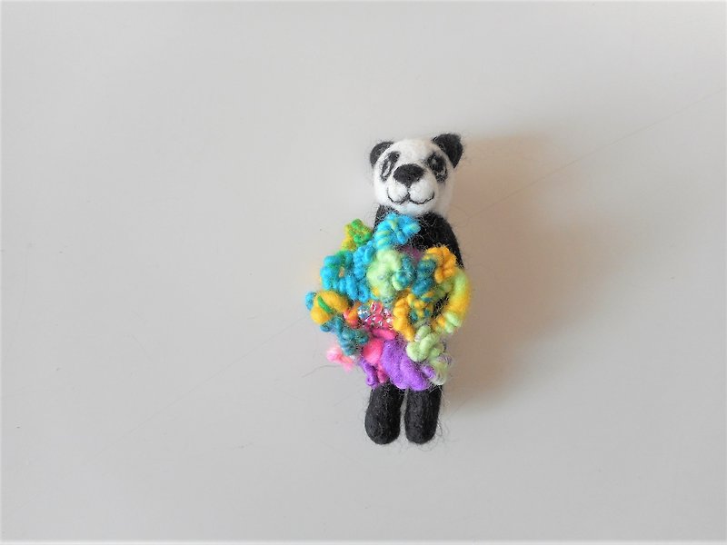 パンダのブローチ - 胸针 - 羊毛 白色