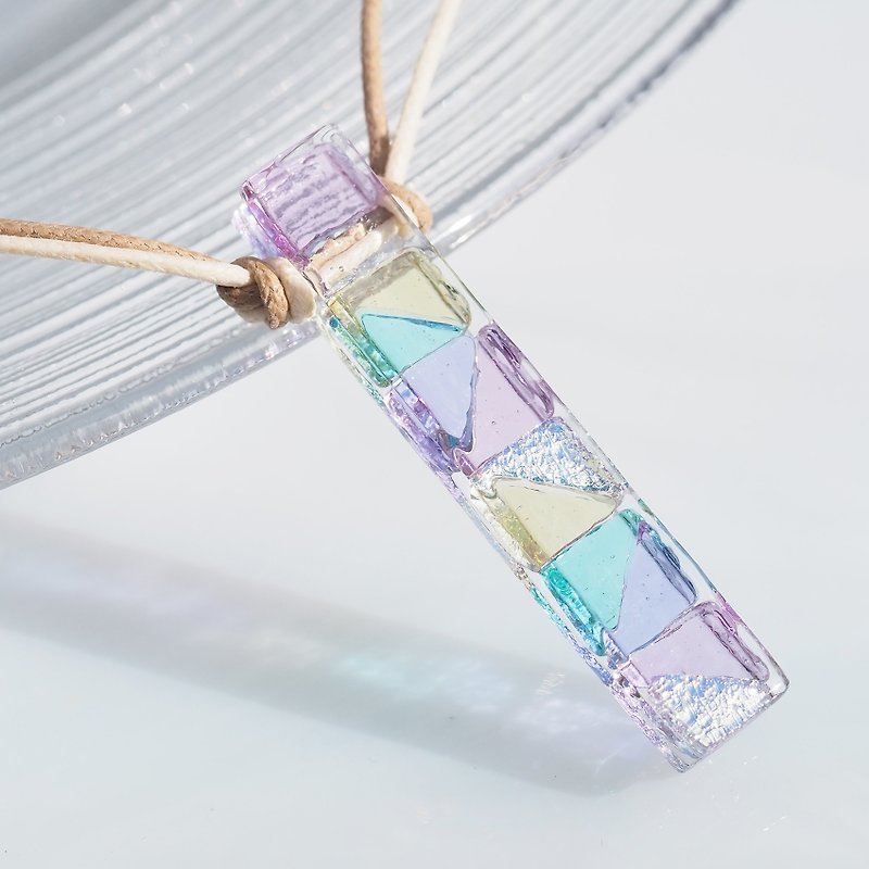 Cocktail glass (Kakuteru [Sakura pastel]) Necklace [Made to order]
