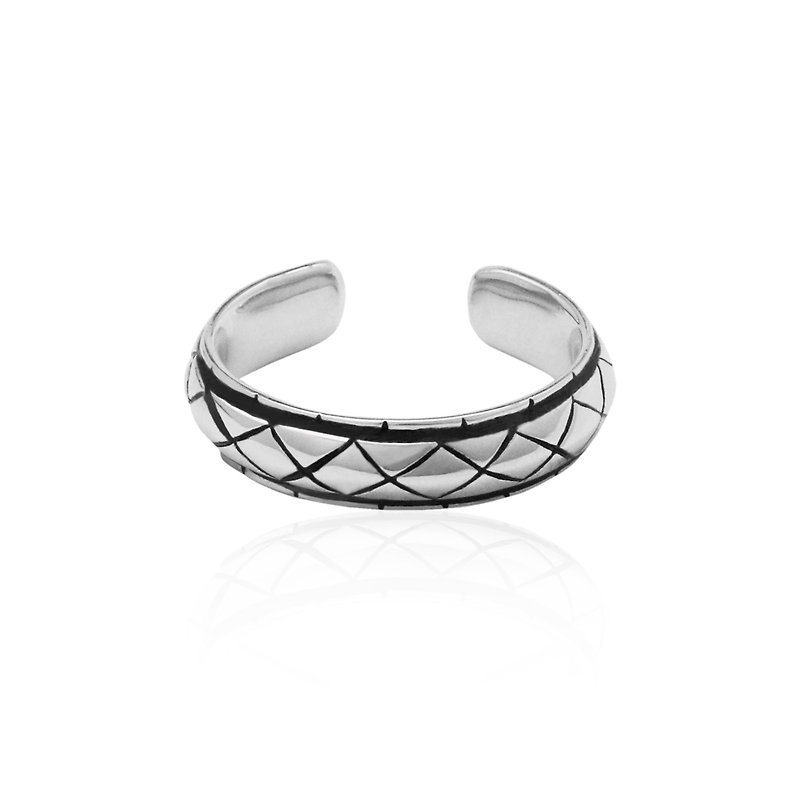 4 PAGODA CROSS-LINED RING - 戒指 - 其他金属 银色