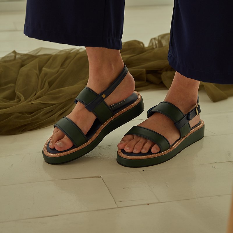 Double shot 2in1 sandals shoes - Deep Green - 女款休闲鞋 - 真皮 绿色