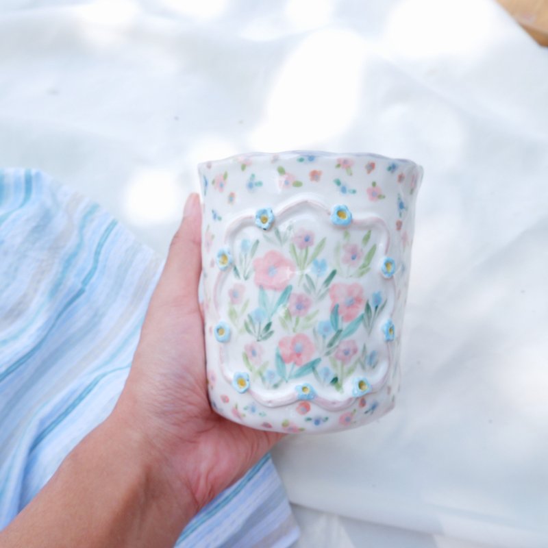 Hand built ceramic cup | pink garden  | ceramic handmade - 咖啡杯/马克杯 - 陶 粉红色