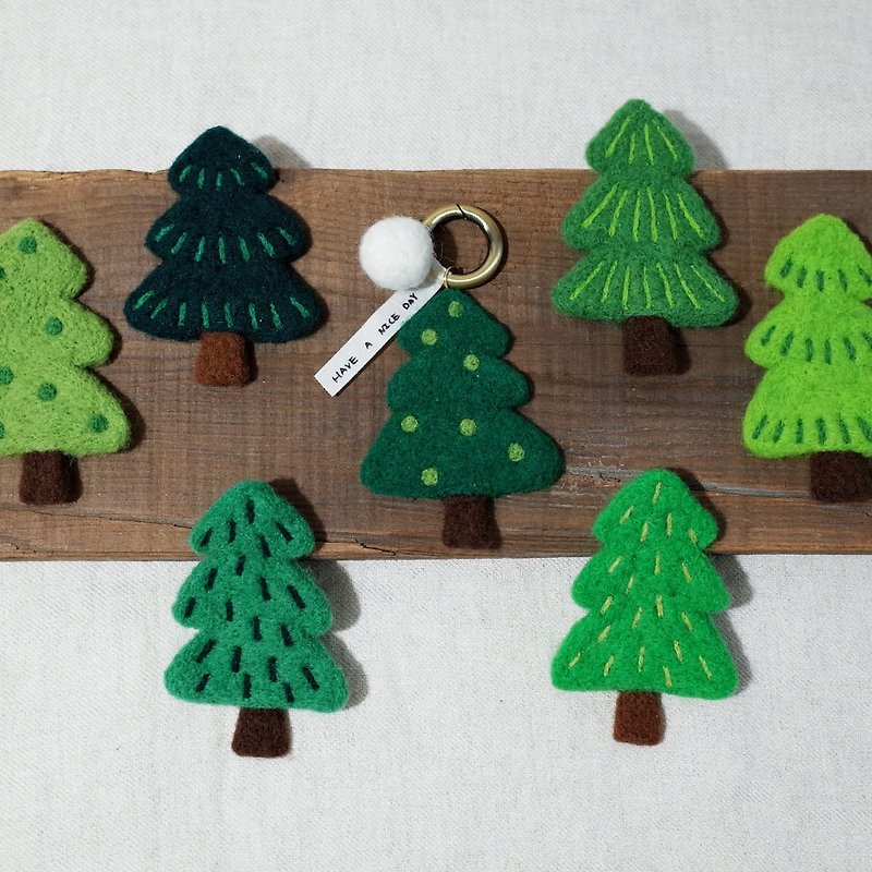 羊毛 钥匙链/钥匙包 绿色 - 【Q-cute】节庆系列-圣诞节-圣诞树-钥匙圈/吊饰
