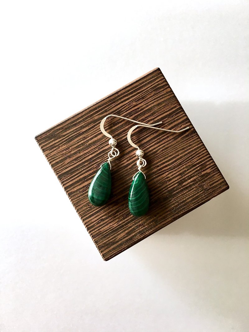 Marachite  Hook-earring, Clip-earring - 耳环/耳夹 - 石头 绿色