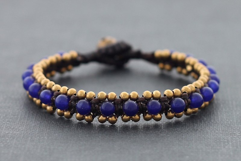 钴蓝色串珠的袖口手镯被编织的串珠的石头未加工的黄铜 - 手链/手环 - 石头 蓝色