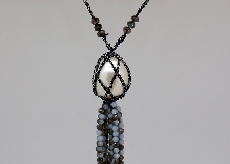 手鈎金属线珍珠项錬 ( Hand crocheted pearl necklaces ) - 项链 - 其他材质 灰色