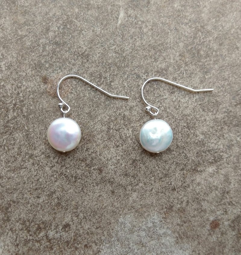 圆扁型珍珠纯银耳环 - 耳环/耳夹 - 其他金属 