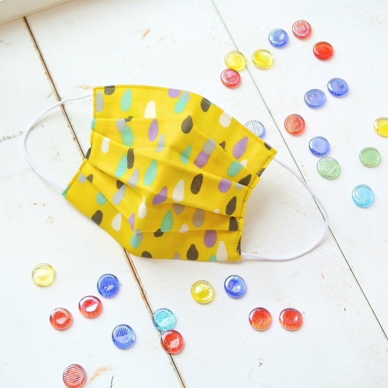 25%OFF | Practical handmade mask Rain Drops Mustard | Cute retro dot pattern | - 口罩 - 棉．麻 黄色