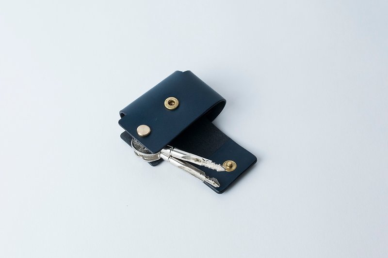 旋转钥匙包 | 皮革订制 | 定制打字 | 钥匙圈 | 真皮 | 礼物 - 钥匙链/钥匙包 - 真皮 黑色