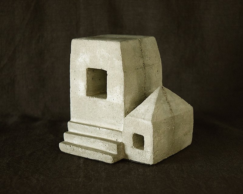 Free Shipping - Ruins Concrete Bookend (house) - 摆饰 - 水泥 灰色