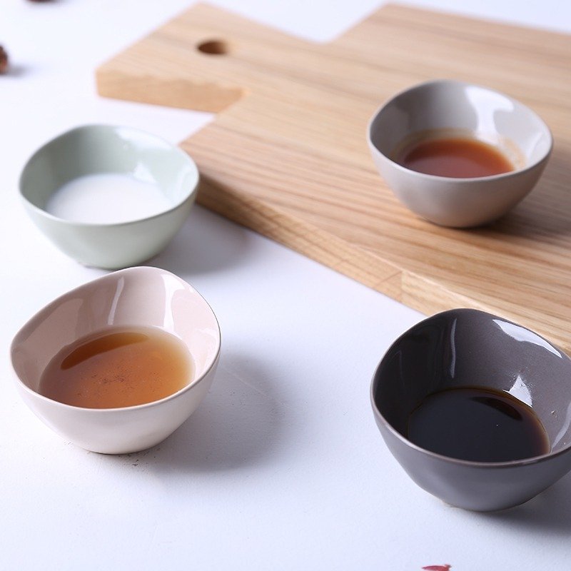 【JOYYE陶瓷餐具】自然初语蛋型小碟（一套4件） - 浅碟/小碟子 - 瓷 
