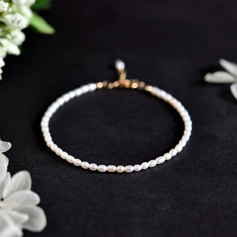 良質 ミニプチ淡水パール 真珠 のブレスレット　 重ね付けにも 6月誕生石 - 手链/手环 - 其他金属 白色