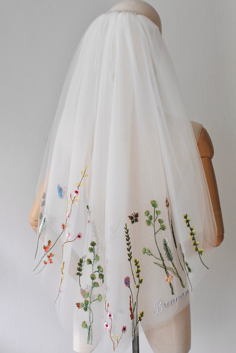 Wild Flower Wedding Veil - 发饰 - 聚酯纤维 白色