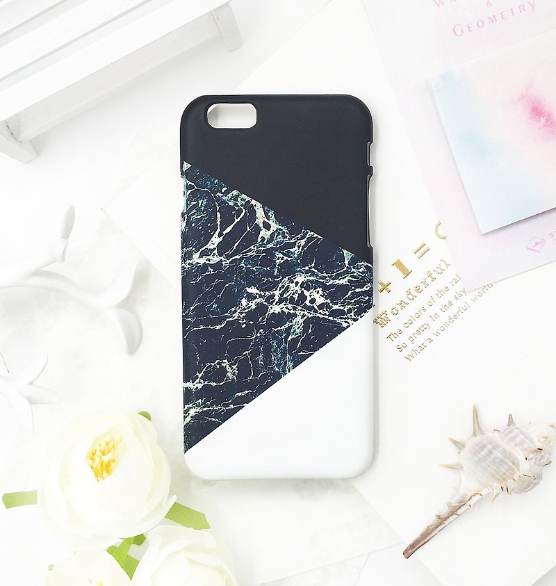极简主义-黑色大理石iPhone原创手机壳/保护套 - 手机壳/手机套 - 塑料 黑色