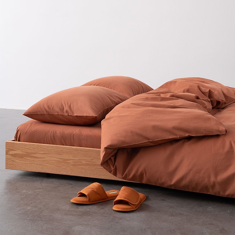 栗子棕60支柔软亲肤纯棉床包床单枕头套被套双人床四件套 - 寝具 - 棉．麻 咖啡色