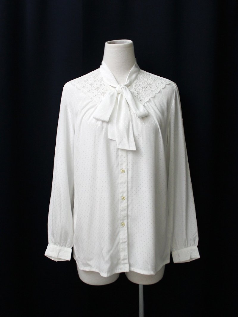 【RE0916T240】早秋日本制复古典雅蕾丝领结白色古着衬衫 - 女装衬衫 - 聚酯纤维 白色