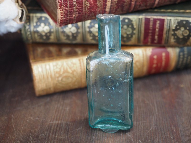 英国1880~1910年早期手工制玻璃墨水瓶 JS - 摆饰 - 玻璃 绿色