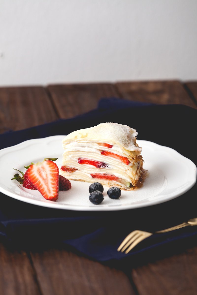 季节品-大湖草莓千层#新鲜水果#法国鲜奶油 - 蛋糕/甜点 - 新鲜食材 红色
