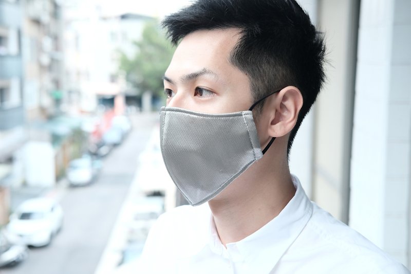 【防护专区】科技奈米银纤维・抗菌立体布口罩・台湾制 - 口罩 - 棉．麻 银色