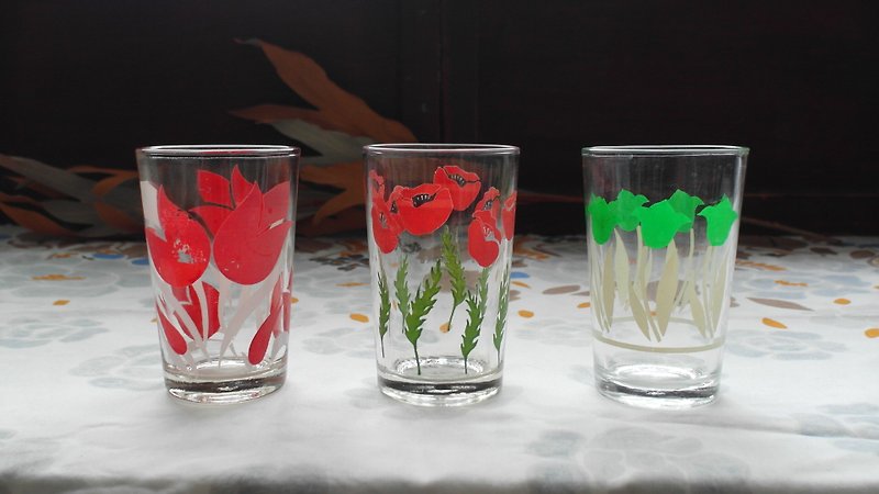早期水杯-红罂粟及郁金香 (餐具/旧物/老件/玻璃/图花/果汁杯) - 杯子 - 玻璃 多色