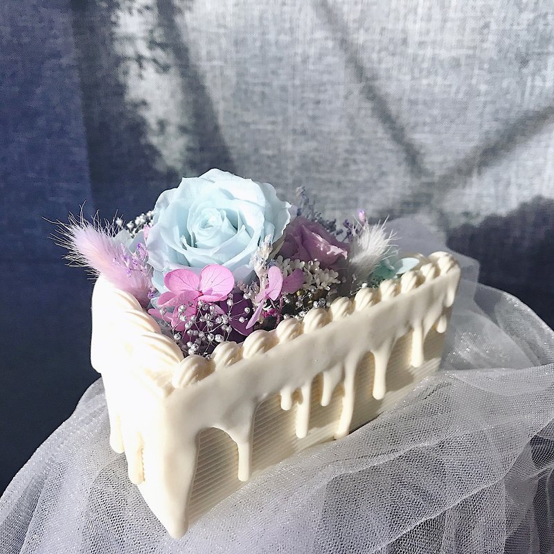 蓝紫色系永生花蛋糕摆设／生日蛋糕／节日礼物 - 摆饰 - 其他材质 白色