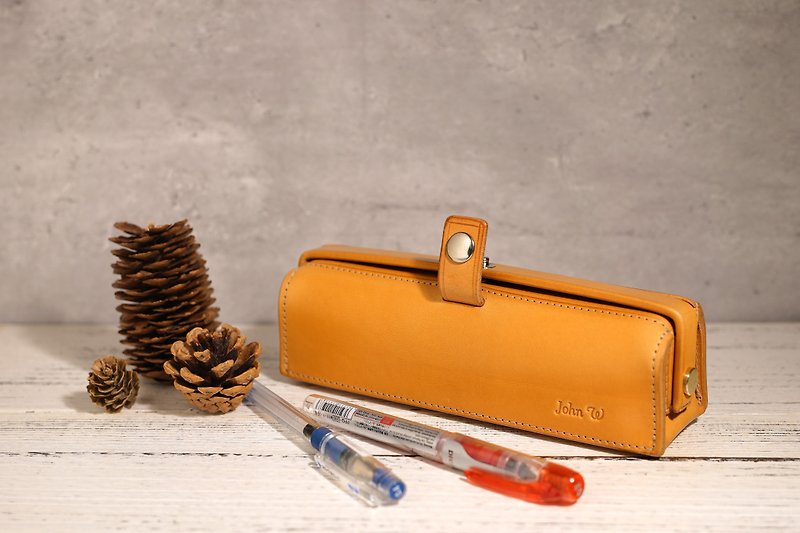 MOOS 美式复古 医生口金包设计 的 皮革笔盒 (原色) - 铅笔盒/笔袋 - 真皮 金色