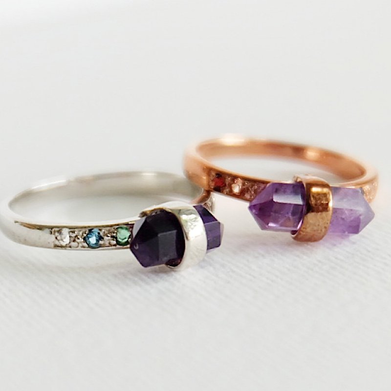 双点紫水晶戒指 + 7 个脉轮 - 戒指 - 银 紫色