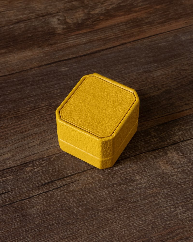 法国植鞣山皮革戒指饰物盒 - 戒指 - 真皮 黄色