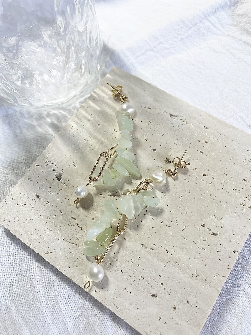 兰苕  天然绿玉髓珍珠金属钛钢耳钉 - 耳环/耳夹 - 其他材质 