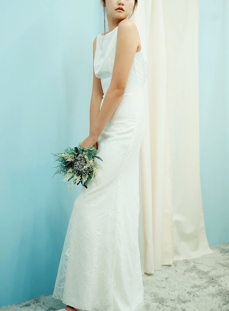 Love Philosophy Bridal 时尚简约婚纱－一字领蕾丝露背长裙 - 洋装/连衣裙 - 其他材质 白色