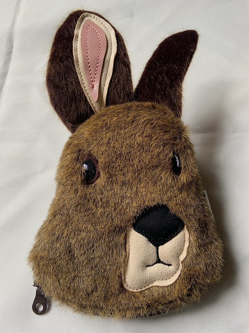 Wildkeeper Showshoe Hare Rabbit - กระเป๋ากระต่าย กระเป๋า กระต่าย กระต่ายป่า - 皮夹/钱包 - 其他材质 咖啡色