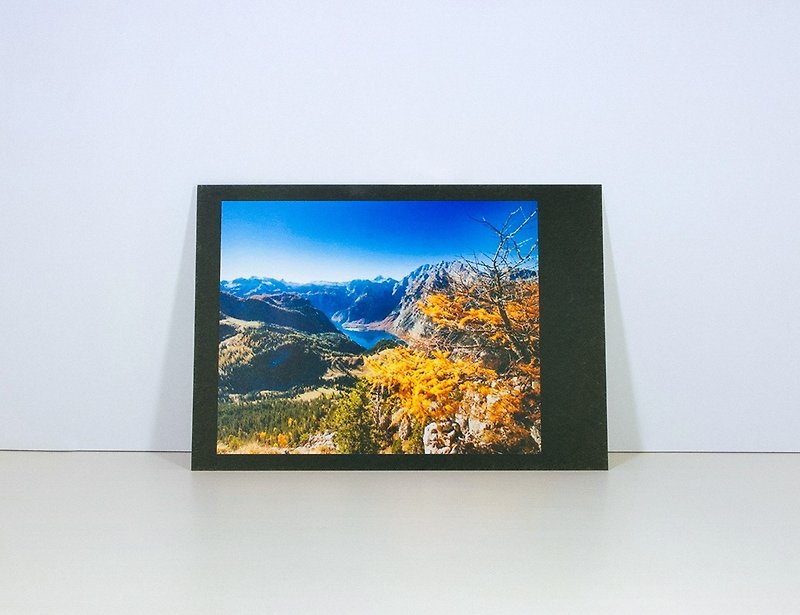 摄影明信片 | 国王湖和金黄色的树-贝希特斯加登国家公园-贝希特斯加登郡的秋天-巴伐利亚-德国 - 卡片/明信片 - 纸 多色