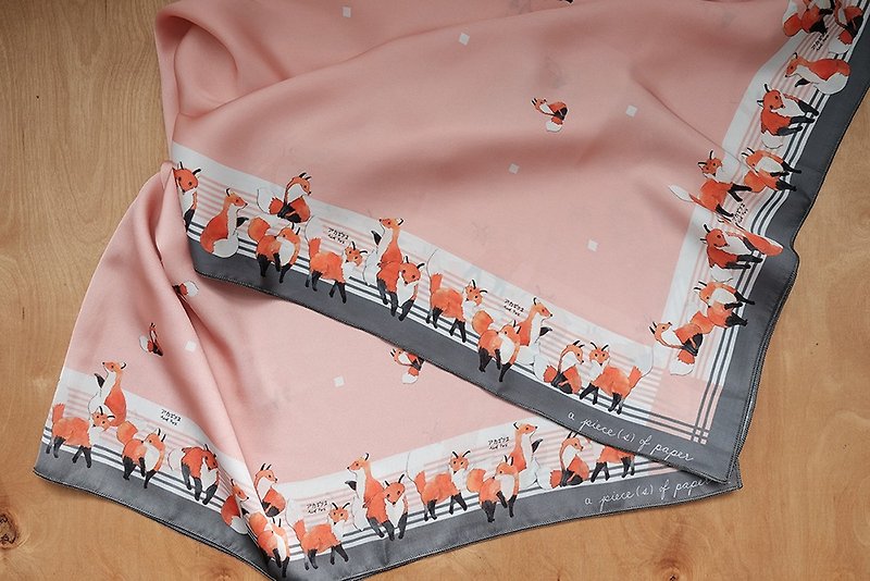 SCARF : Baby Fox - 丝巾 - 聚酯纤维 粉红色