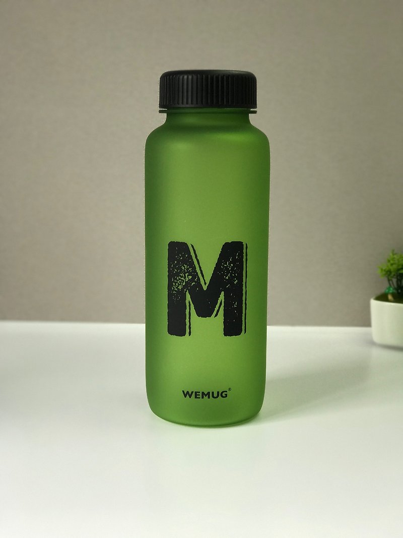 【日本畅销商品】雾光型格 大容量 水瓶/水壶 - (M字样绿色款式) - 水壶/水瓶 - 塑料 绿色