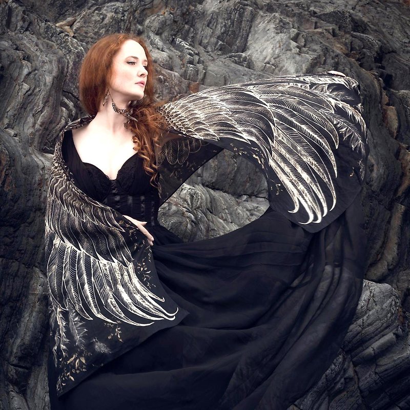 Black Wings Scarf - cotton - 丝巾 - 棉．麻 黑色