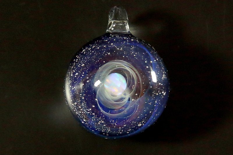 宇宙ガラス　螺旋状銀河　no.100 - 颈链 - 玻璃 紫色