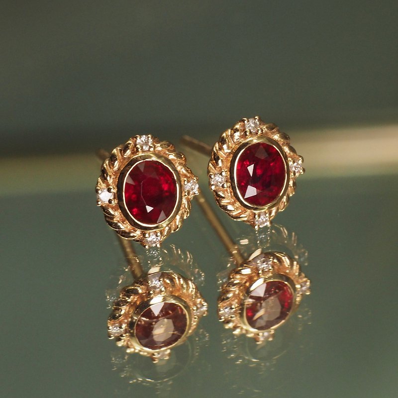 18K金红宝石椭圆形钻石耳环 18K Gold Ruby Oval and Diamond Ear - 耳环/耳夹 - 贵金属 