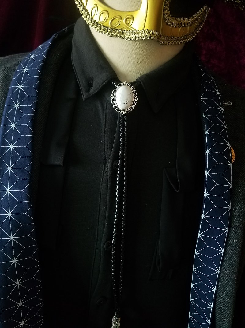 白色裂纹玛瑙石保罗领带领结天然石bolo tie领带 - 领带/领带夹 - 半宝石 白色